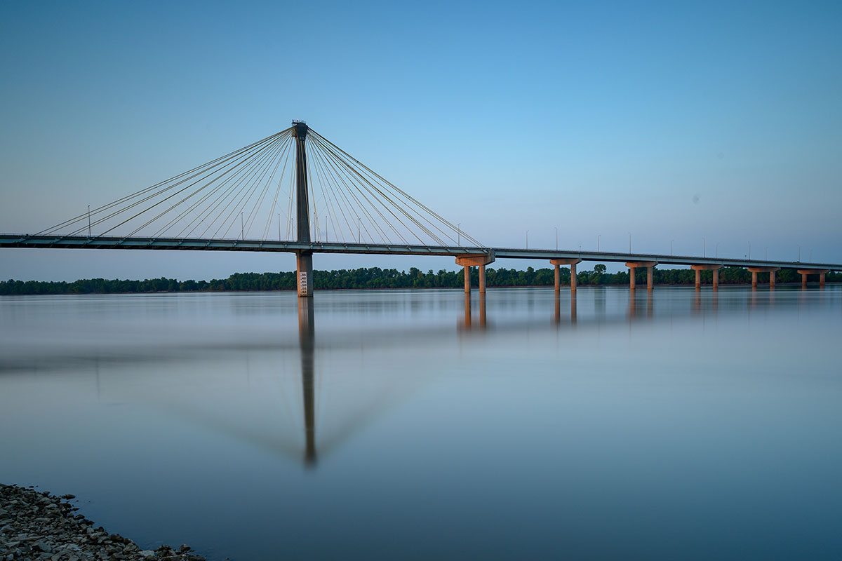 Clark Bridge over the Mississippi River in Alton, Illinois